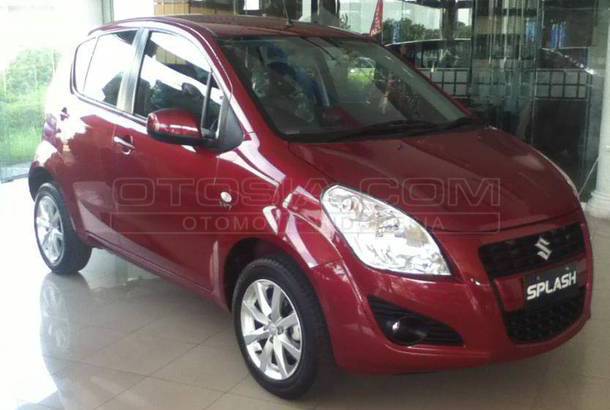 Dijual Mobil Bekas Malang - Suzuki Splash 2015 Otosia.com