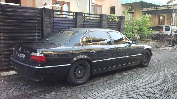 Dijual Mobil Bekas Yogyakarta - BMW 7 1996 Otosia.com