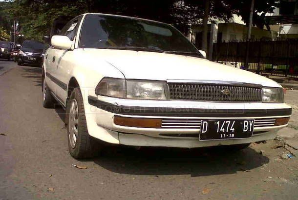 Dijual Mobil  Bekas  Bandung Toyota  Corona  1990