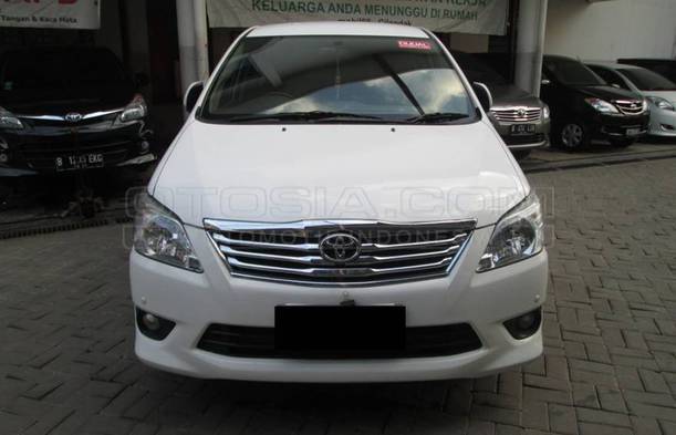Dijual Mobil Bekas Pekanbaru - Toyota Kijang Innova 2013