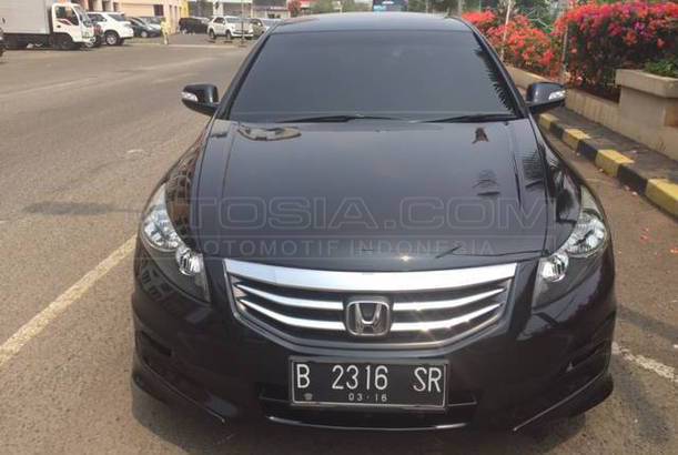 Jual Mobil Honda Accord New VTi-L 2.4 Bensin 2011 