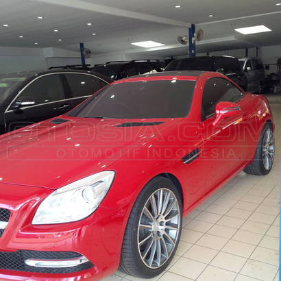 Jual Mobil Mercedes Benz SLK SLK 350 Bensin 2011 - Jakarta 