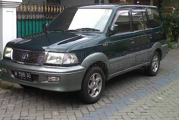 Dijual Mobil Bekas Surabaya - Toyota Kijang 2000