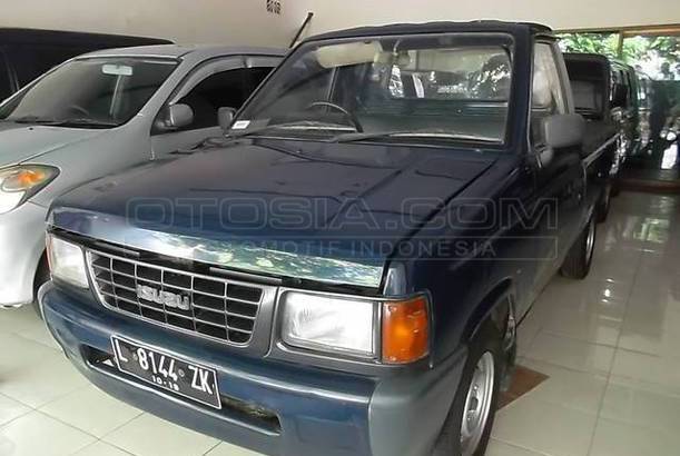 Dijual Mobil Bekas Surabaya - Isuzu Panther 1997 Otosia.com