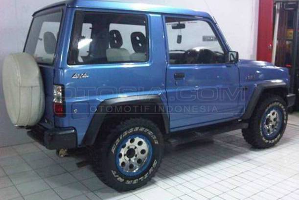 Dijual Mobil Bekas Jakarta Selatan - Daihatsu Feroza 1995 