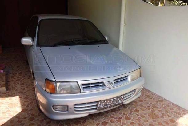 Dijual Mobil Bekas Yogyakarta - Toyota Starlet 1996 