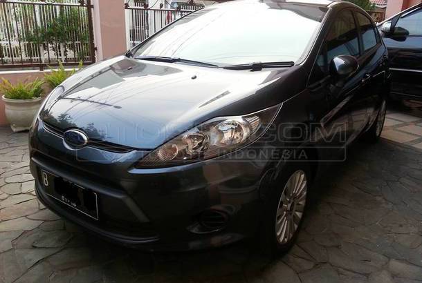 Dijual Mobil Bekas Jakarta Utara - Ford Fiesta 2012