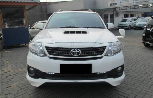 Dijual Mobil Bekas Bandung - Toyota Fortuner G, 2012 