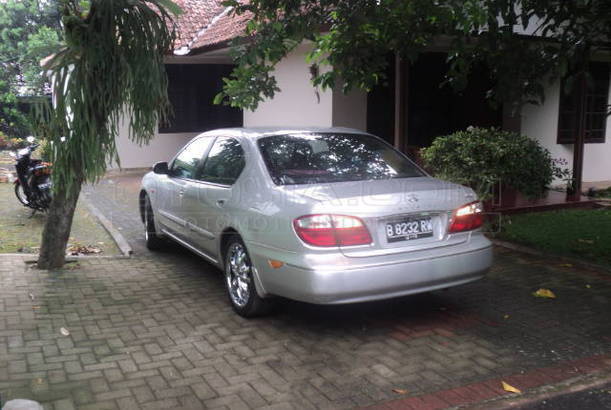 Dijual Mobil Bekas Jakarta Selatan - Nissan Infiniti 2001