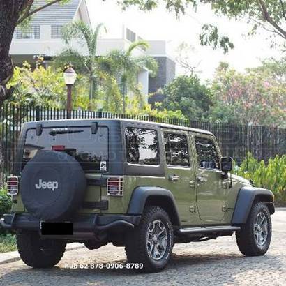Dijual Mobil Bekas Jakarta Selatan - Jeep Sahara 2013
