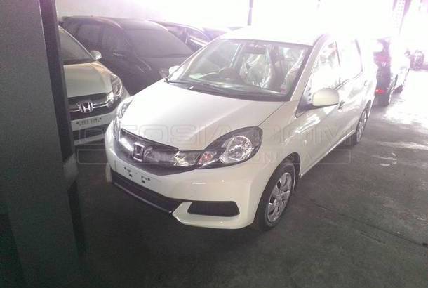 Dijual Mobil Bekas Surabaya - Honda Mobilio 2015