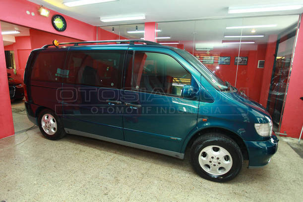 Dijual Mobil Bekas Jakarta Pusat Mercedes Benz Viano 1997