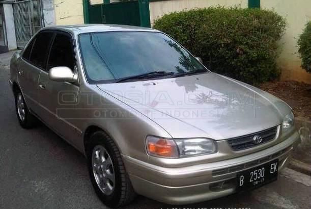 Dijual Mobil Bekas Jakarta Timur - Toyota Corolla 1997