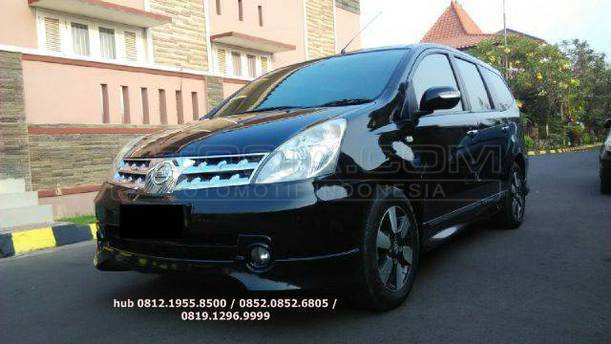 Dijual Mobil Bekas Jakarta Selatan - Nissan Grand Livina, 2010