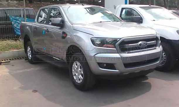 Dijual Mobil Bekas Jakarta Timur - Ford Ranger 2015 
