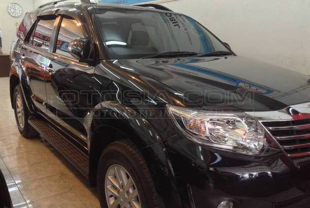  Dijual  Mobil  Bekas  Malang  Toyota Fortuner  2012 Otosia com