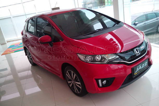 Dijual Mobil Bekas Medan - Honda Jazz 2015
