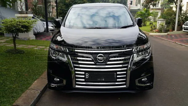 Nissan elgrand 2018