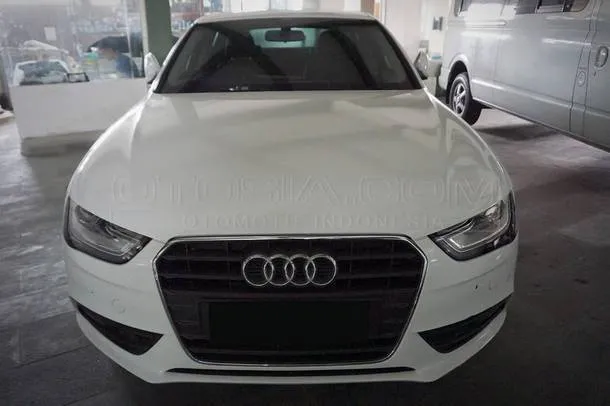 95+ Gambar Mobil Audi A4 Bekas HD Terbaru