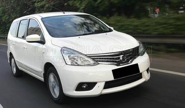 Dijual Mobil Bekas Denpasar - Nissan Grand Livina 2014