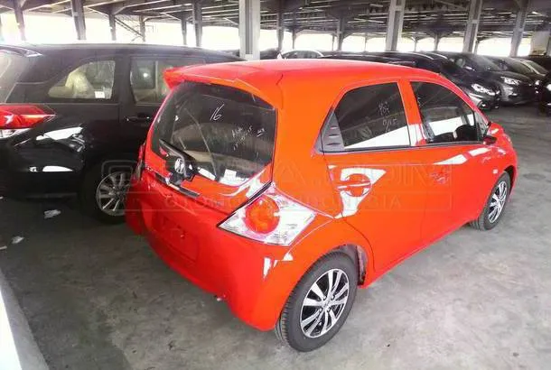 Dijual Mobil Bekas Surabaya - Honda Brio, 2015