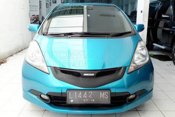 Dijual Mobil Bekas Surabaya - Honda Jazz 2010 Otosia.com