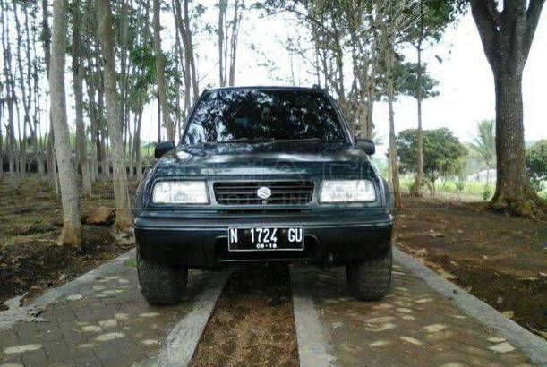 Dijual Mobil Bekas Malang - Suzuki Vitara 1993 Otosia.com