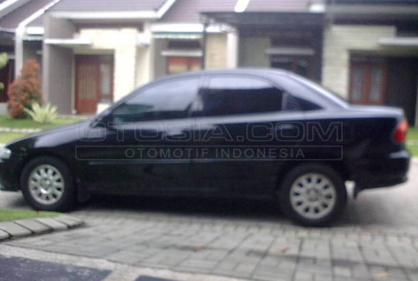 Dijual Mobil Bekas Malang - Mazda Familia 1998 Otosia.com