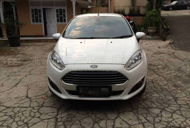 Dijual Mobil Bekas Semua Kota - Ford Fiesta, 2013