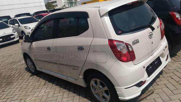 Dijual Mobil Bekas Bandung - Daihatsu Ayla 2015 Otosia.com