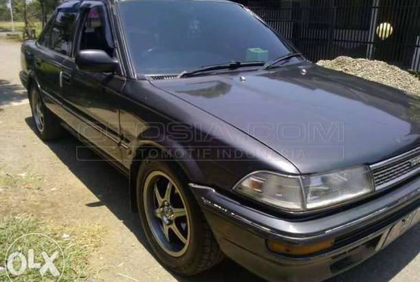Dijual Mobil Bekas Bandung - Toyota Corolla 1988