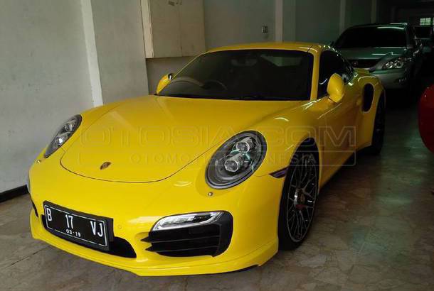 Dijual Mobil Bekas Jakarta Selatan - Porsche 911 2013