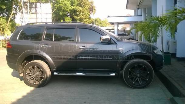 Dijual Mobil Bekas Denpasar - Mitsubishi Pajero 2013 