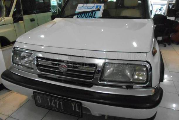  Dijual  Mobil  Bekas  Bandung  Suzuki  Escudo  1995