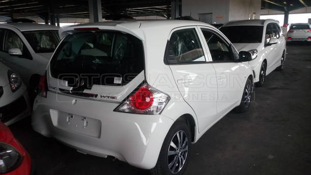 Dijual Mobil Bekas Surabaya - Honda Brio 2015