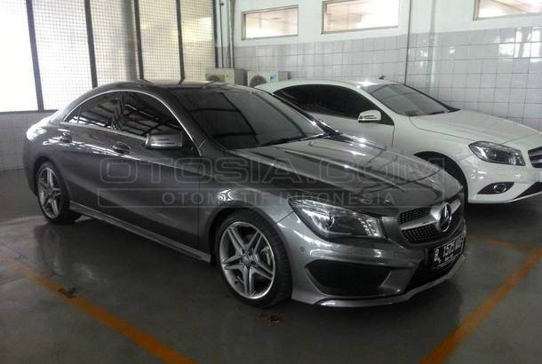 Dijual Mobil Bekas Jakarta Selatan - Mercedes Benz CLA 