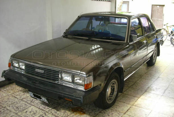 Dijual Mobil  Bekas Yogyakarta Toyota  Corona  1981