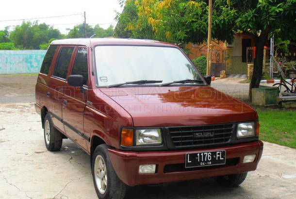 Dijual Mobil Bekas Surabaya - Isuzu Panther 1999 Otosia.com