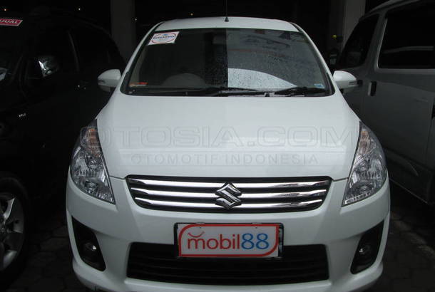 Dijual Mobil Bekas Bandung - Suzuki Ertiga, 2014  Otosia.com