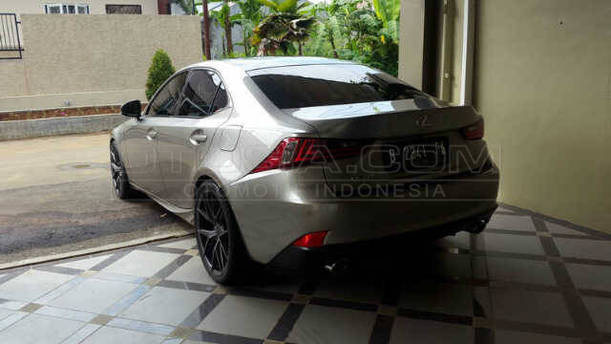 Dijual Mobil Bekas Jakarta Selatan - Lexus IS 2013 