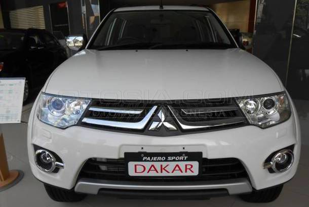 Dijual Mobil  Bekas Bekasi Mitsubishi Pajero  2019 