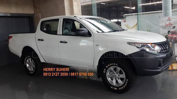 Dijual Mobil Bekas Jakarta Timur - Mitsubishi Strada 