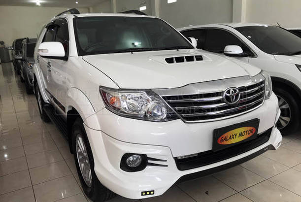 Dijual Mobil  Bekas Malang Toyota  Fortuner  2013  Otosia com