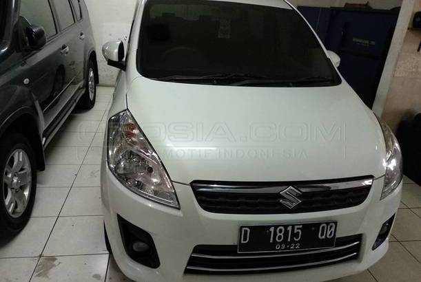  Dijual  Mobil  Bekas  Bandung  Suzuki Ertiga  2012 Otosia com