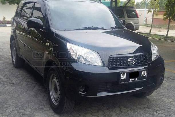 Dijual Mobil Bekas Pekanbaru - Daihatsu Terios 2013