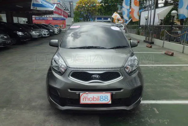 Dijual Mobil Bekas Surabaya - KIA Picanto 2014 Otosia.com