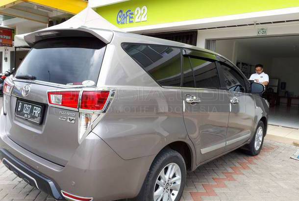 46 Koleksi Gambar Mobil Innova 2016 Gratis