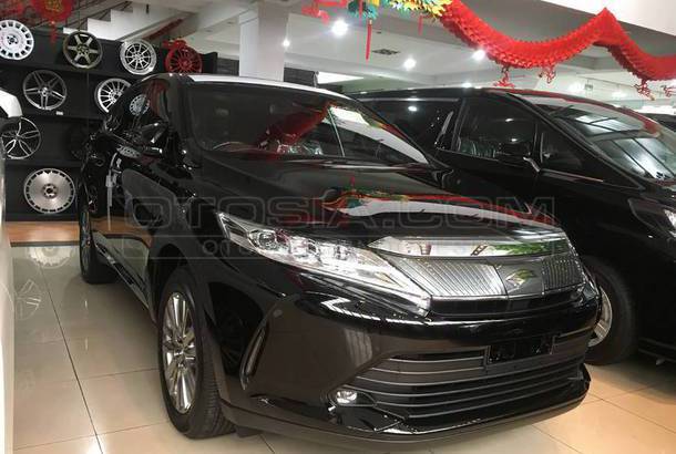 Dijual Mobil  Bekas  Jakarta Selatan Toyota  Harrier  2021 