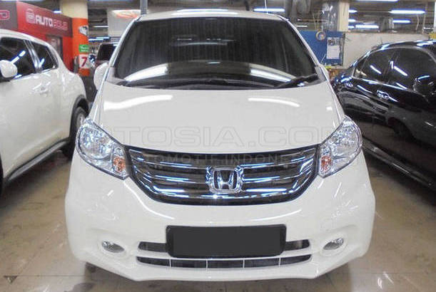  Dijual  Mobil  Bekas  Jakarta Utara Honda Freed  2014  