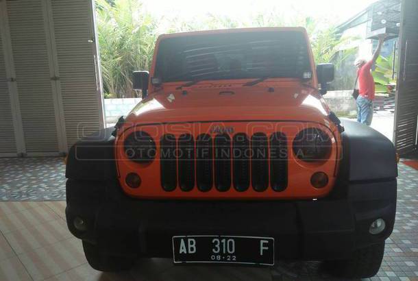 Dijual Mobil Bekas Yogyakarta - Jeep Wrangler 2012